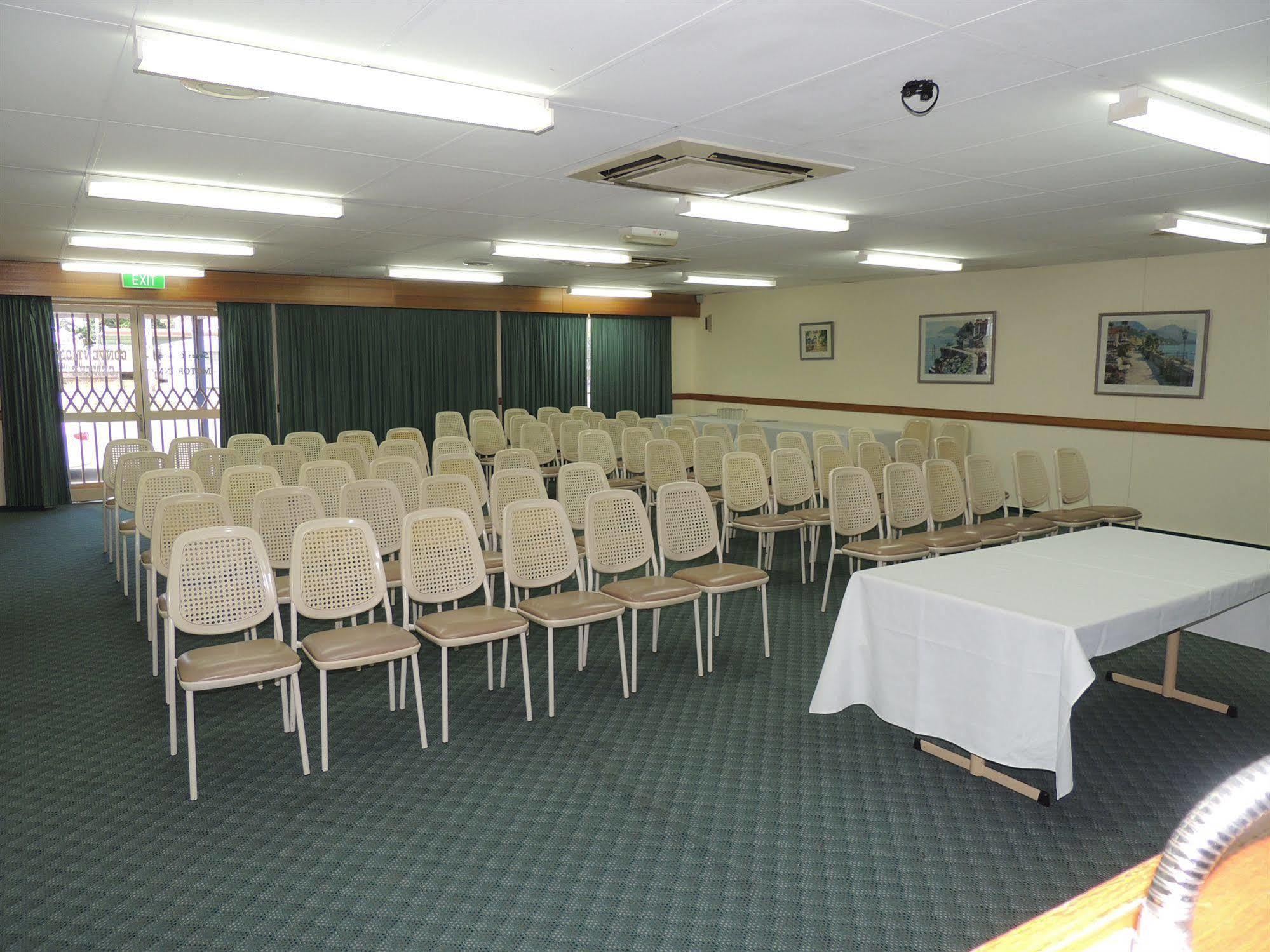 Sugar Country Motor Inn Μπούνταμπεργκ Εξωτερικό φωτογραφία